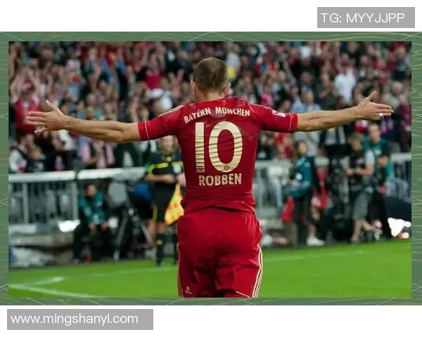 足球界的璀璨星辰揭秘百位足球明星的传奇与荣耀之路